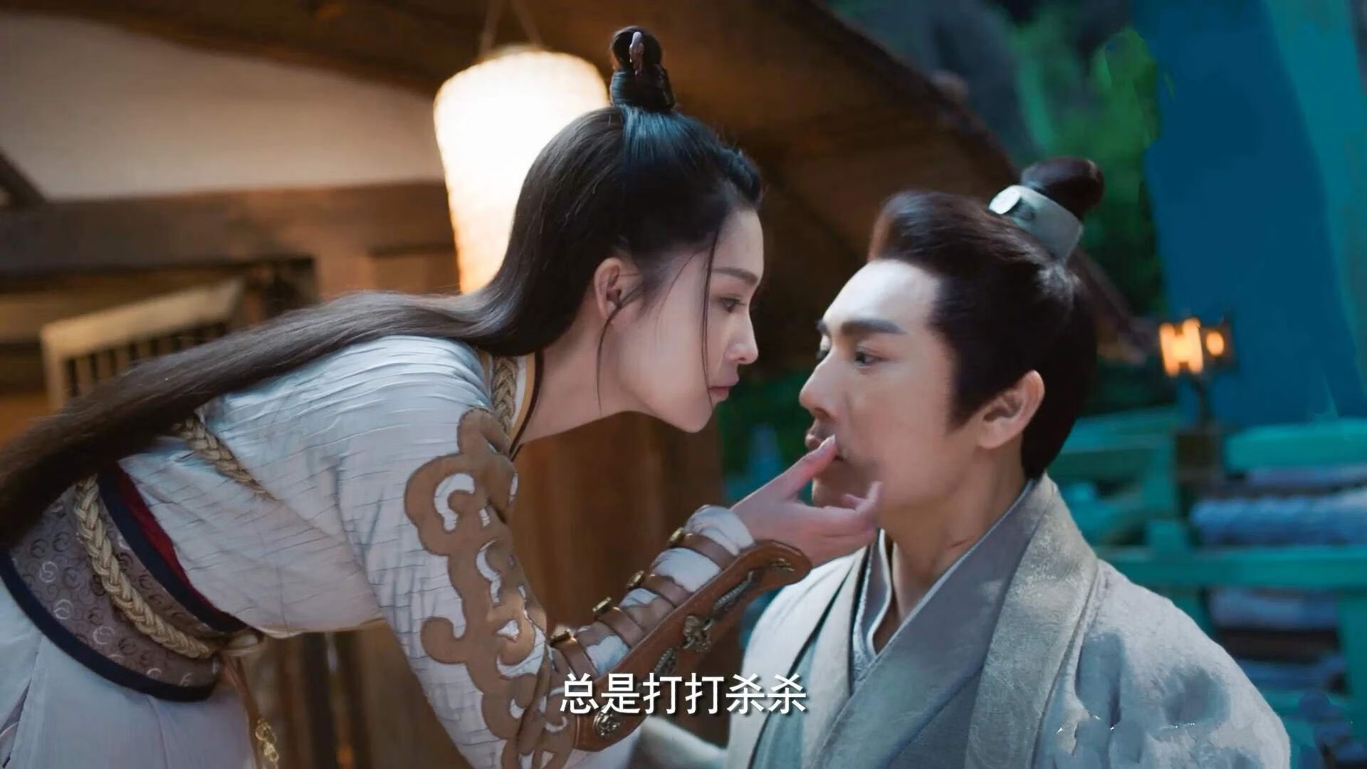 _现场现场:比赛激战,欢呼声不断_,比赛场面激烈