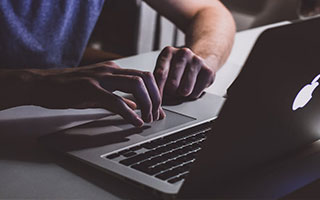 JIU YOU GAME-【战术揭秘】马克·塞尔比：防守宽度与深度结合的绝技，马克塞尔比历史地位